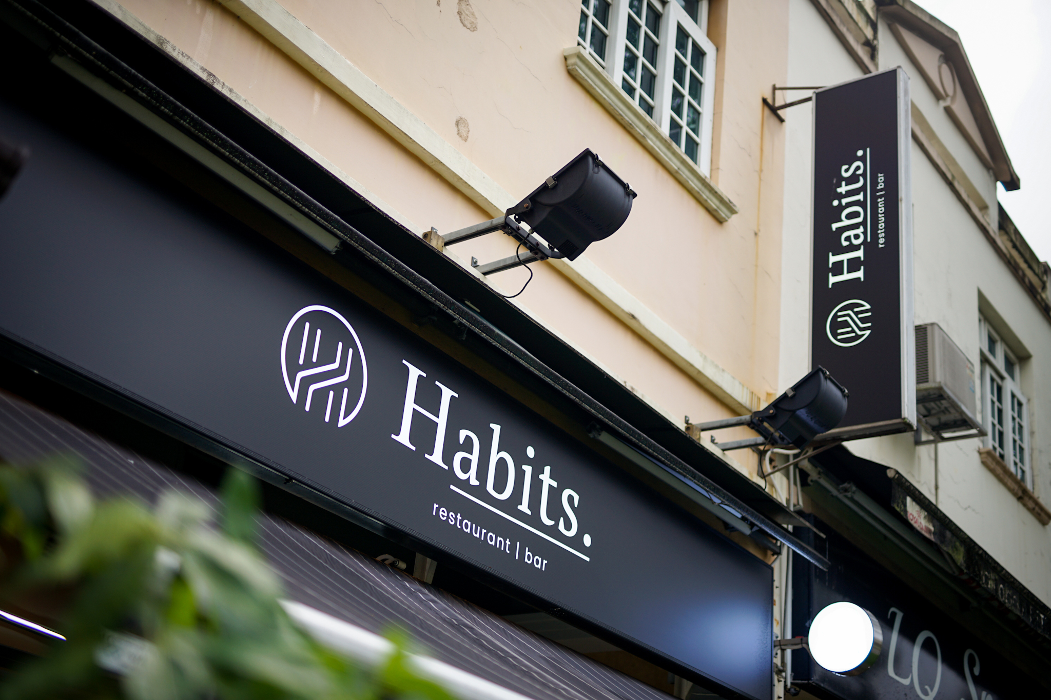 Habits Restaurant & Bar
